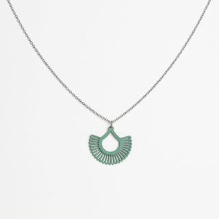 „Boho“ Halskette mit Holzanhänger – federleicht | nachhaltig | hautfreundlich