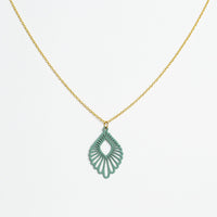 "Mindful" Necklace with Wooden Pendant – Feather-light & Sustainable — Ansicht 2