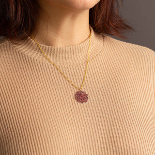 „Mandala“ Halskette mit Holzanhänger – federleicht | nachhaltig | hautfreundlich