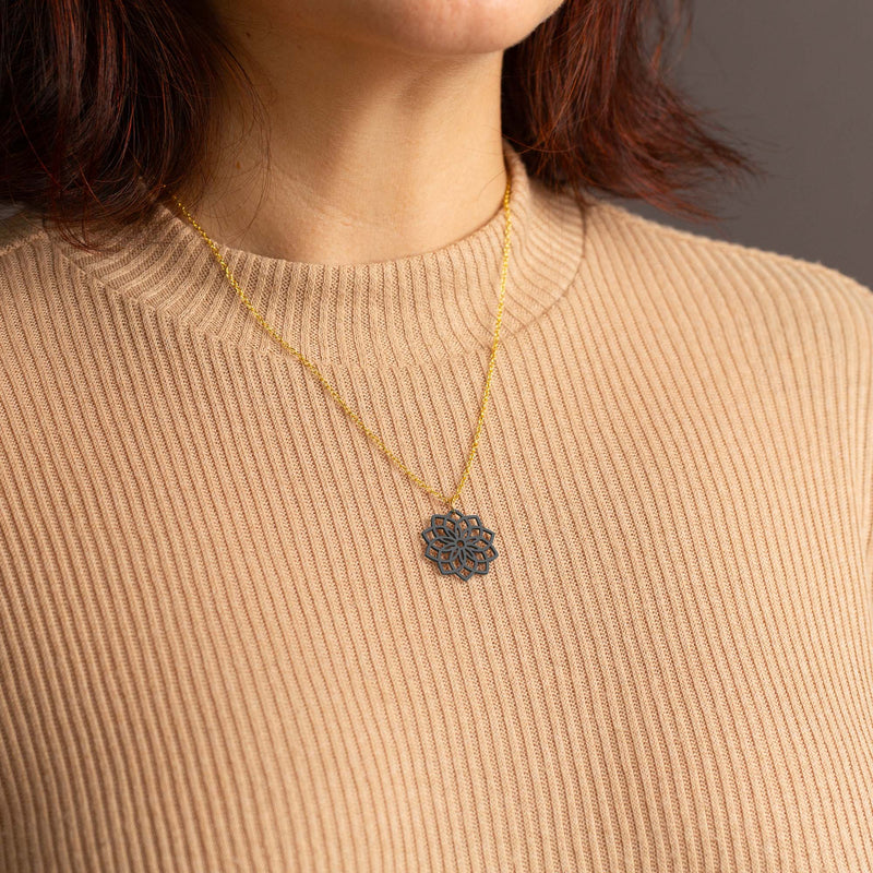 "Mandala" Necklace Wooden Pendant - feather-light, hypoallergenic, sustainable — Ansicht 28