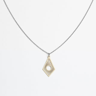 „Sunrise“ Halskette mit Holzanhänger – federleicht | nachhaltig | hautfreundlich