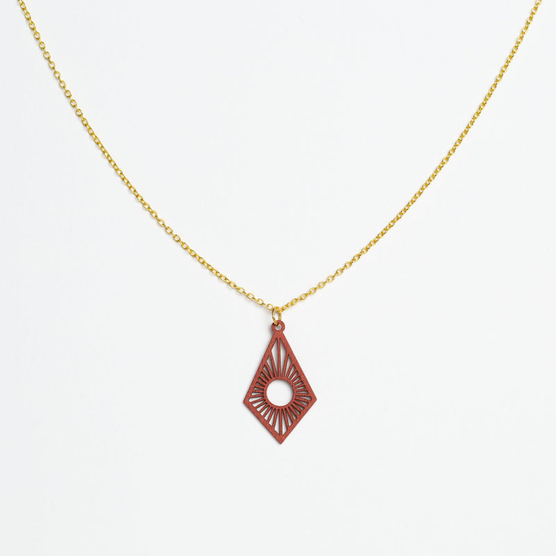 "Sunrise" Necklace with Wooden Pendant – Feather-light, Sustainable, Skin-friendly — Ansicht 14