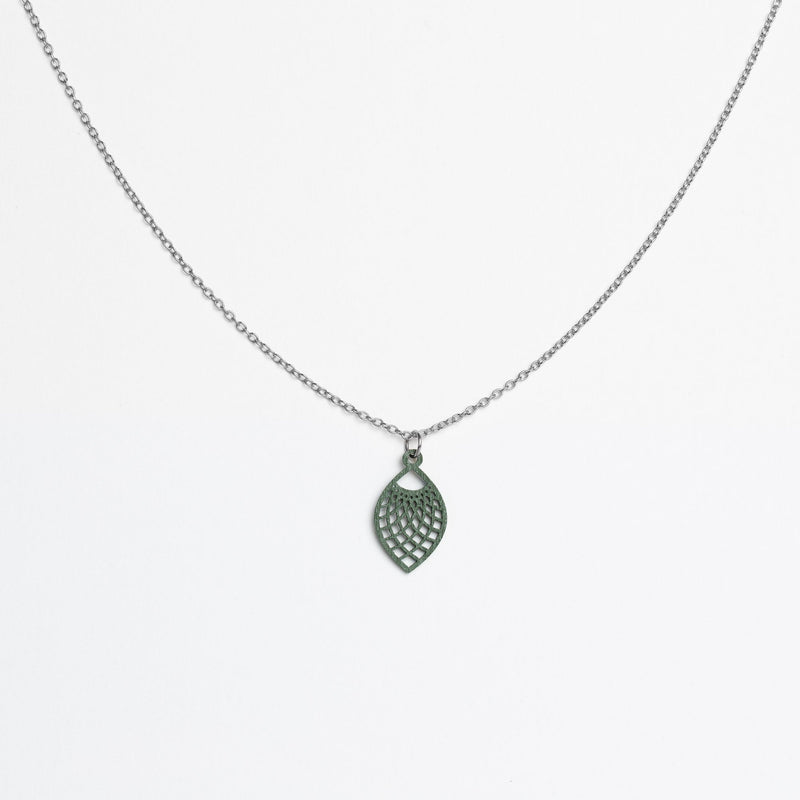 "Leaf" Necklace Wooden Pendant – Hypoallergenic Stainless Steel — FEINFORMART
