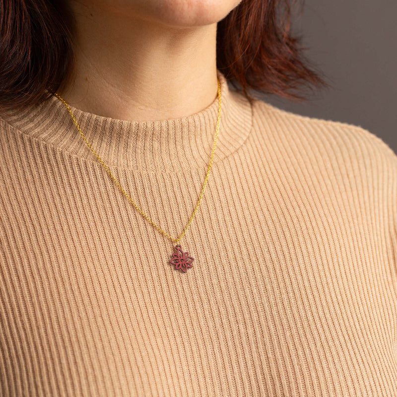 "Flower Mini" Necklace Wooden Pendant - feather-light, hypoallergenic, sustainable — Ansicht 16