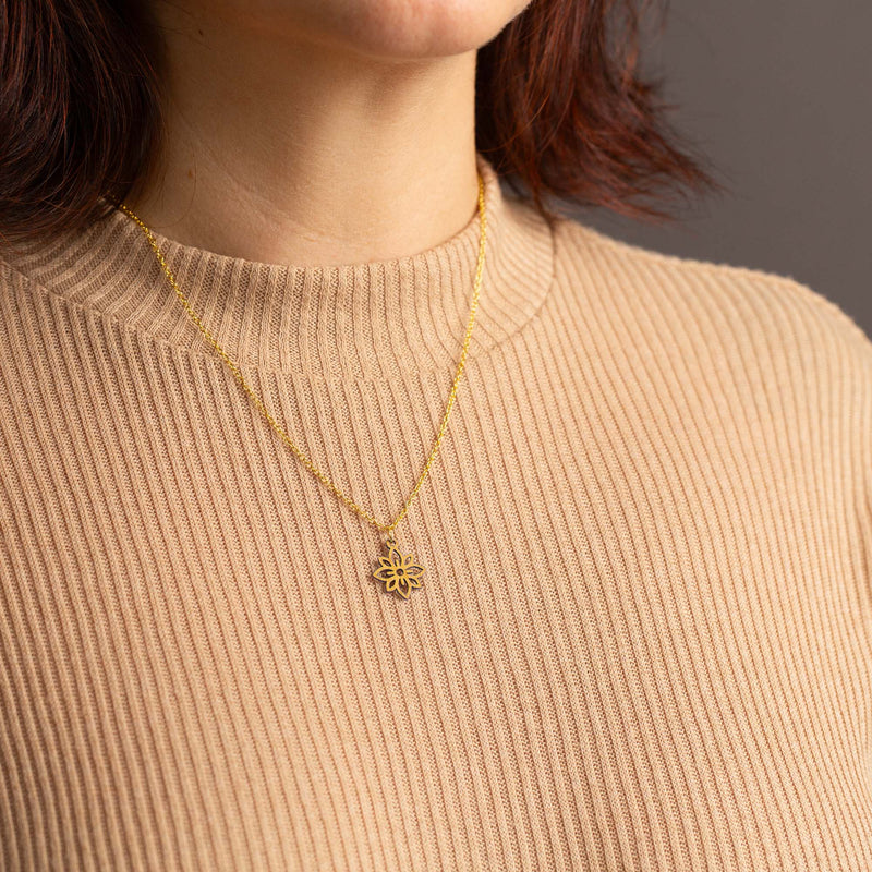 "Flower Mini" Necklace Wooden Pendant - feather-light, hypoallergenic, sustainable — Ansicht 4