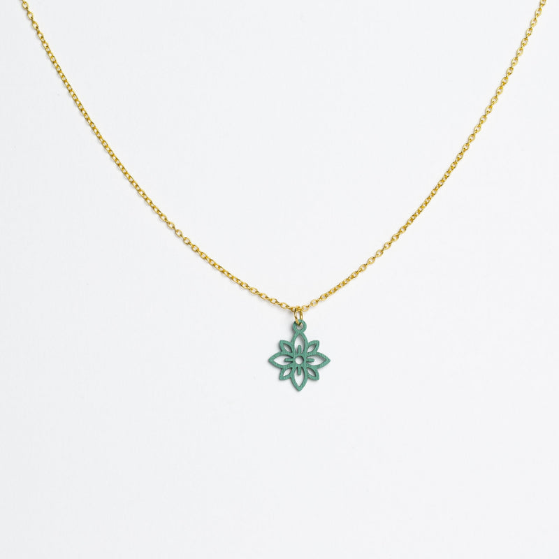 "Flower Mini" Necklace Wooden Pendant - feather-light, hypoallergenic, sustainable — Ansicht 8