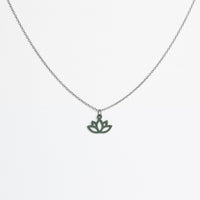 "Lotus" necklace wooden pendant – feather-light | sustainable | skin-friendly — Ansicht 13