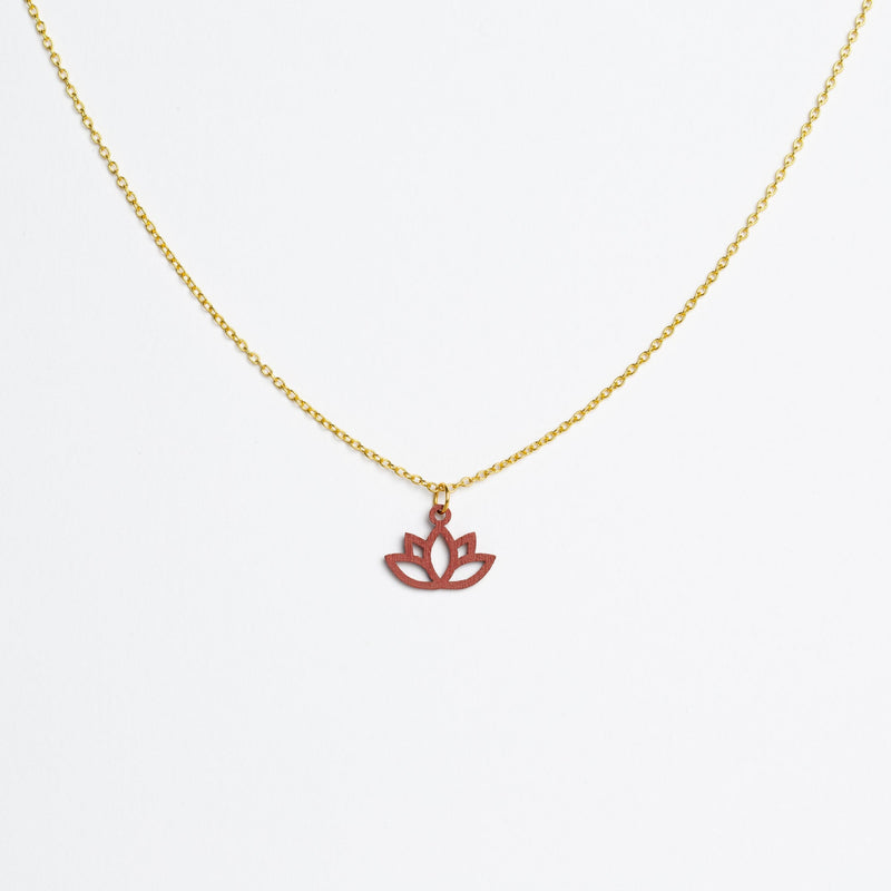 "Lotus" necklace wooden pendant – feather-light | sustainable | skin-friendly — Ansicht 2