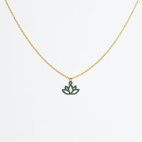 "Lotus" necklace wooden pendant – feather-light | sustainable | skin-friendly — Ansicht 14