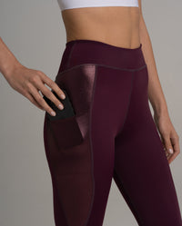 Honolulu 3/4 Leggings Aubergine – High Waist, Seitentasche, recycelt — Ansicht 4