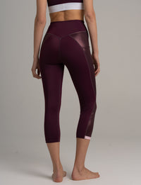 Honolulu 3/4 Leggings Aubergine – High Waist, Seitentasche, recycelt — Ansicht 2