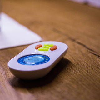 Flurlampe LANTERA aus Holz