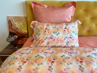 Bettwäsche Set Monet Peach – 100% Lyocell | Satin 250 TC | Seidig glänzend