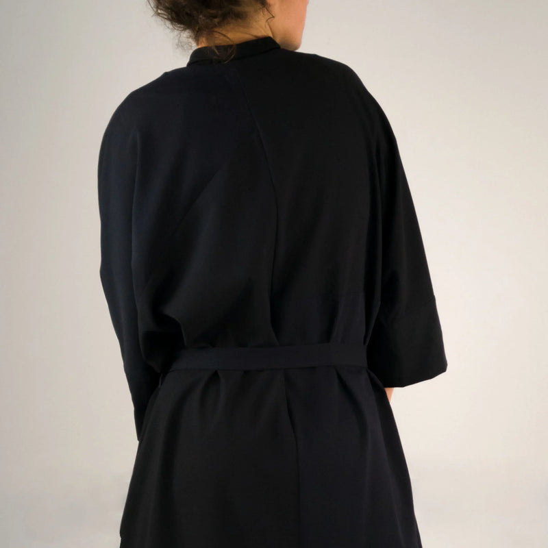 DRESSCOAT Convertible Coat Dress Made from Deadstock Cool Wool — Ansicht 5