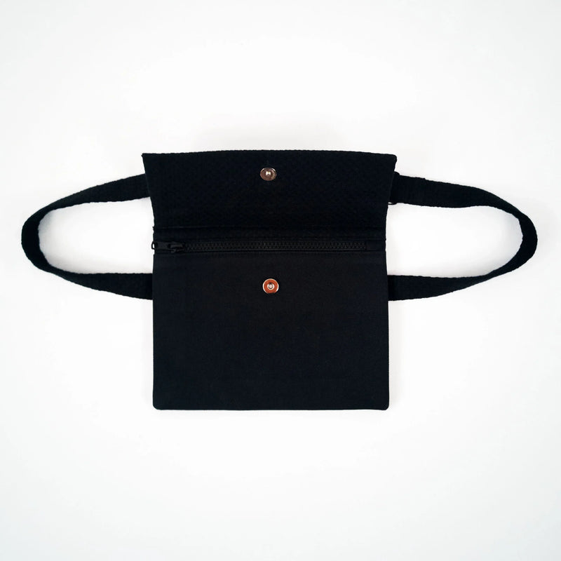 BLACK KEIJN POUCH FANNY PACK ROME Black – Organic Cotton Clutch Convertible — Ansicht 3