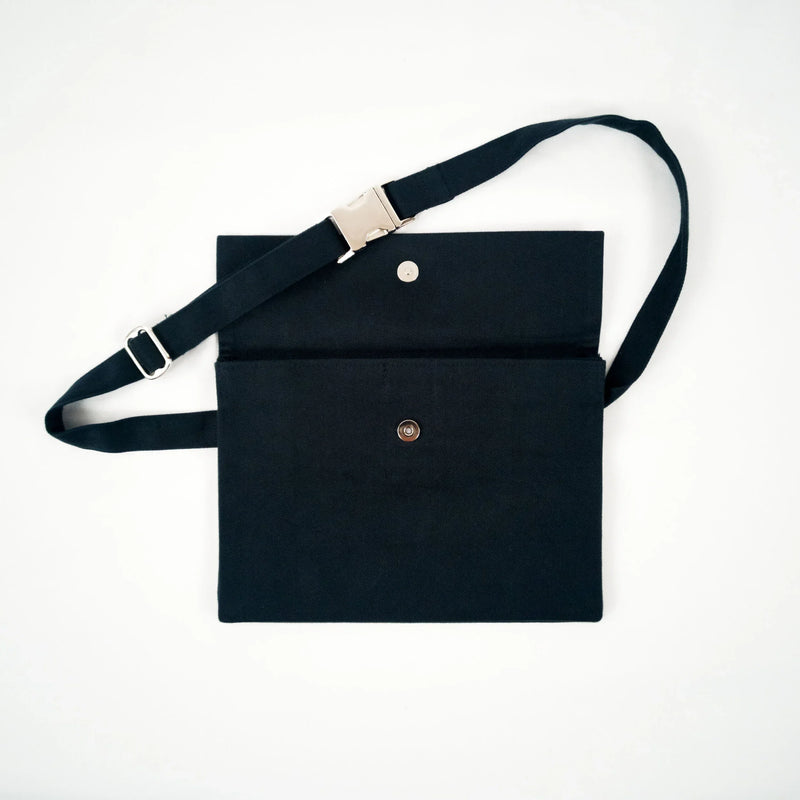Case Fanny Pack PARIS VULCAN Crossbody Clutch Organic Moleskin handmade Berlin — Ansicht 3