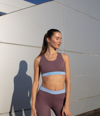 Sportsbra Lagonisi – Purple Gray/Hellblau | Mittelstarker Halt | Rückentasche | UV-Schutz