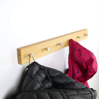 Garderobenleiste aus Holz Eiche