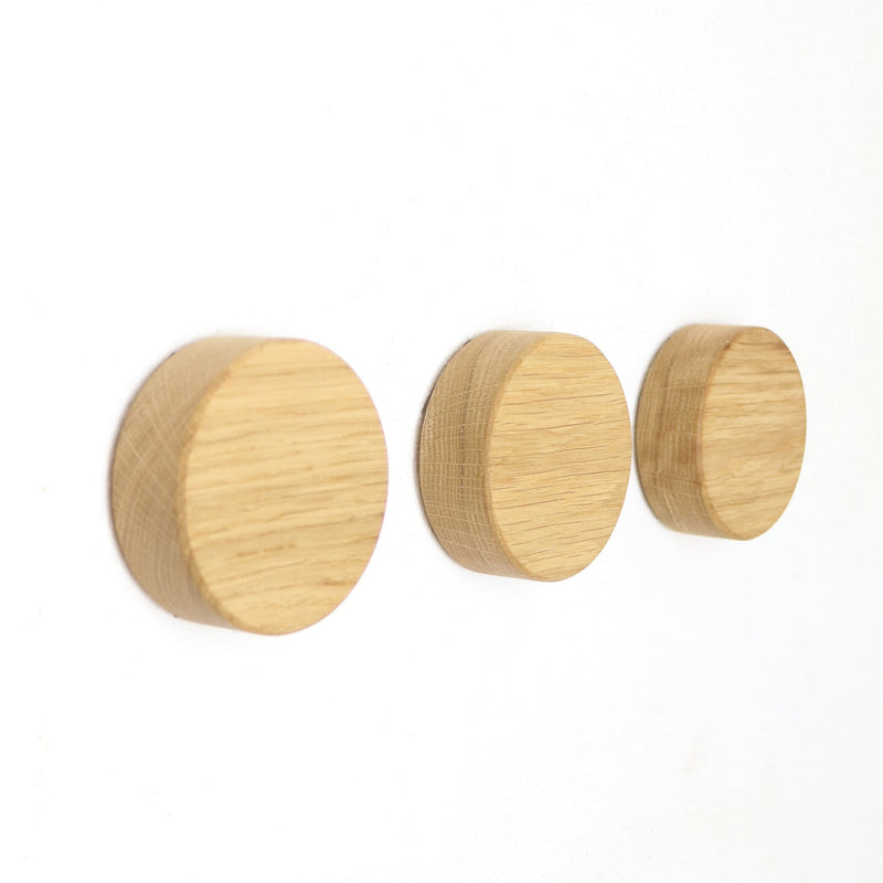 SILVANA magnetic holder made of oak wood – Handcrafted — Ansicht 5