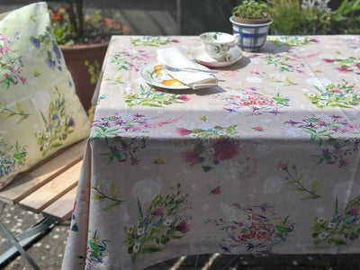 Table linen Floral Spring Design III – 100% cotton, handmade in Vorarlberg
