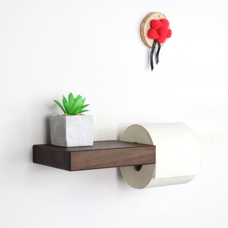 Toilet Paper Holder LEO Made of Oak – Handmade — Ansicht 2