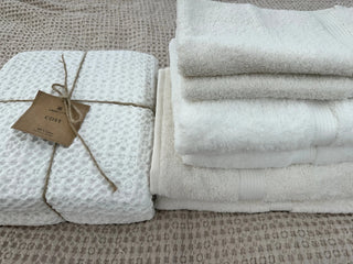 Bündel Frottierwäsche Weiß – 100% Baumwolle | Waffeldecke Cozy | Flauschiges Handtuch-Set