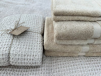 Bundle Terry Towels Beige – 100% Cotton, Hand Towels & Waffle Blanket — Ansicht 1