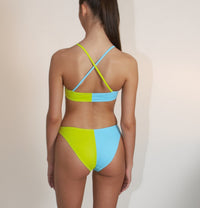 Indian Spirit High Neck Bikini Tank Top ECONYL® Retro Design — Ansicht 2