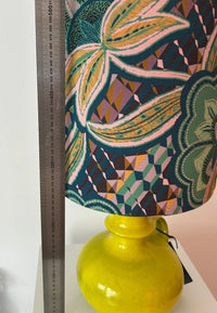 Table Lamp Steuler Handle Vase Pagoda Style Neon Yellow Mid Century Design — Ansicht 11