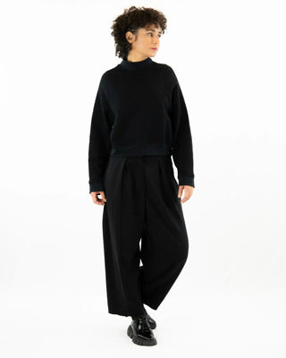 Jumper 2C, minimalist sweater | Leftover Fabric | Made in Berlin