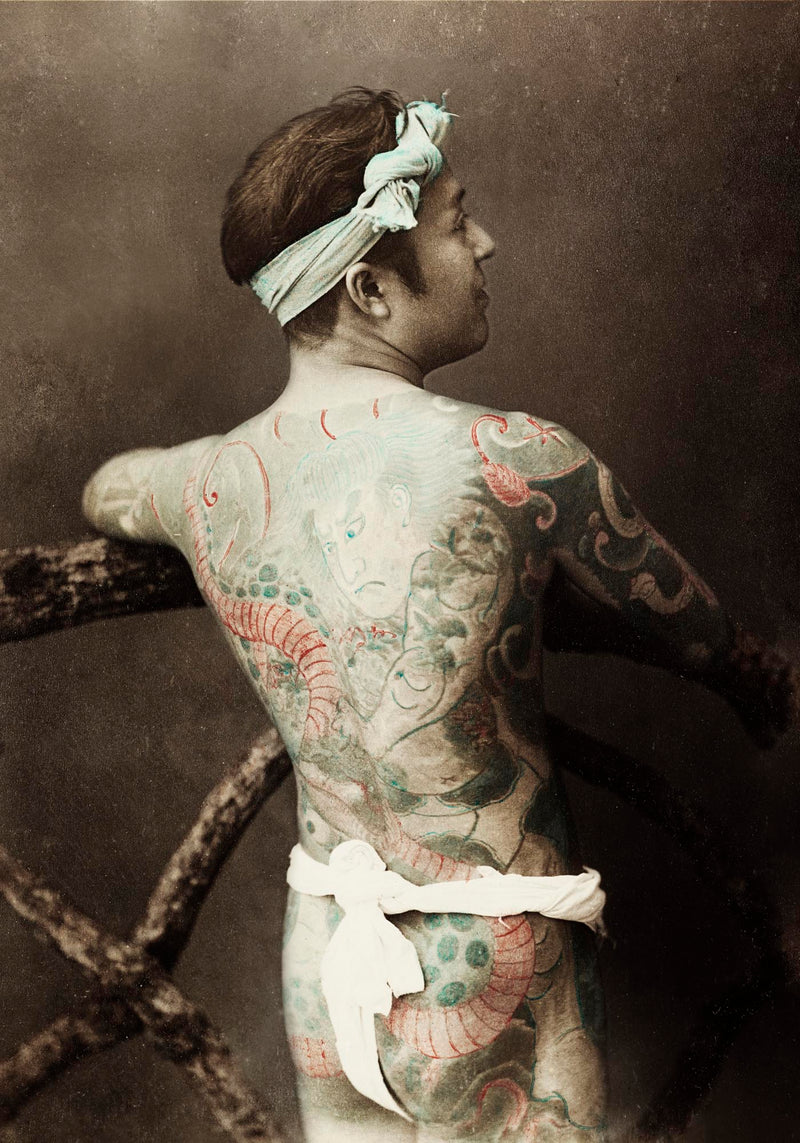 Japanese Man with Tebori Tattoo by Kimbei – Vintage Art Print — Ansicht 3