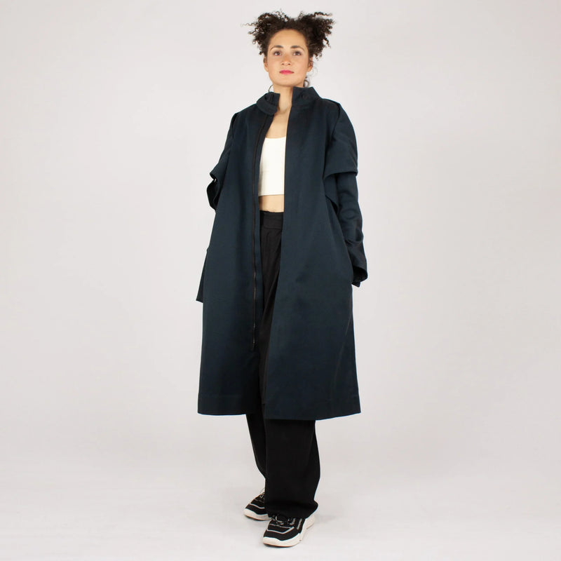 ANSELM Organic Cotton Trench Coat – Handcrafted in Berlin — Ansicht 6