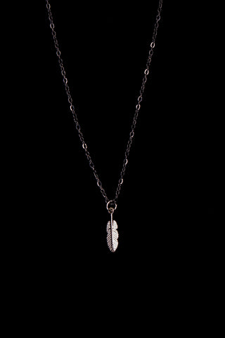 Felina Kette – Edelstahl | Minimalistischer Verschluss | Federanhänger