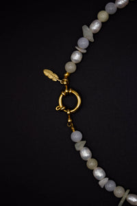 Tilda Pearl Necklace – Natural & Freshwater Pearls, Handmade — Ansicht 7