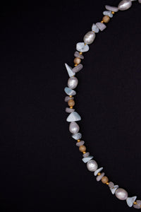 Romina Pearl Necklace – handmade freshwater pearls, choice of stainless steel clasp — Ansicht 3
