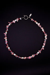 Ava Pearl Necklace – Natural & Freshwater Pearls | Handmade | Individually Customizable — Ansicht 1