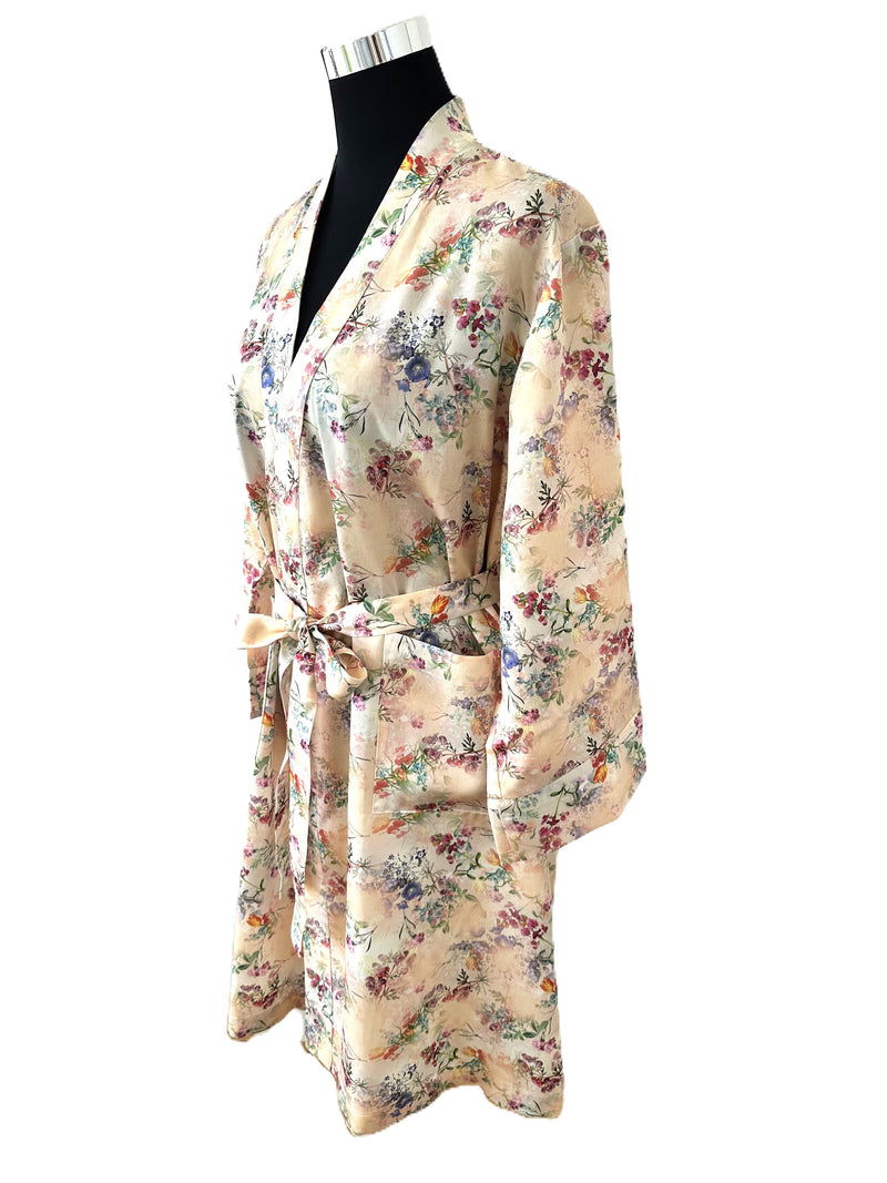 Kimono Monet Lilac – 100% Tencel Satin, sustainable & hypoallergenic — Ansicht 4