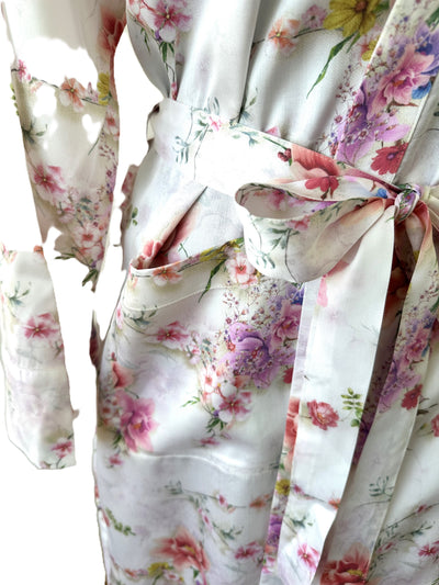 Monet Kimono White – 100% Tencel Satin | Luxury & Sustainability | Made in Austria