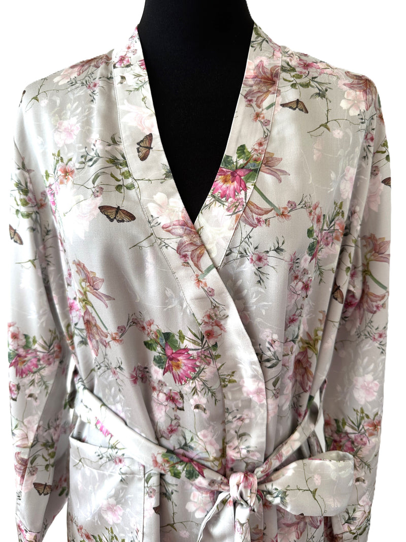 Kimono Monet Silver – 100% Tencel Satin | silky shimmering | sustainably made — Ansicht 1