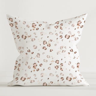 Dekokissen „Leopard“ 40×40 cm mit Leo‑Print – OEKO‑Tex Baumwolle, GOTS‑Farben, weich, hautfreundlich und langlebig als trendiger Akzent im Kinderzimmer
