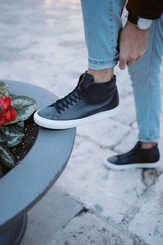 kūlson Sneaker „Black Salt“ | Schwarzes Rindsleder | Recycelte Sohle | Handmade in Portugal
