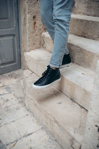 kūlson Sneaker "Black Salt" | Black cowhide leather | Recycled sole | Handmade in Portugal