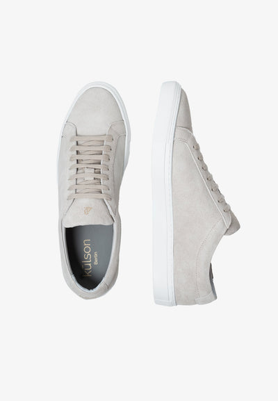 kūlson Sneaker Willi Beiges Wildleder Handmade Portugal Recycelte Sohle
