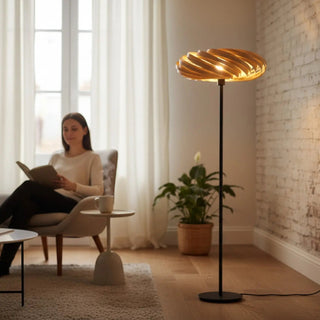 Gofurnit Veneria lampshade made of natural oak wood with a spiraling design, 40-80cm diameter options.