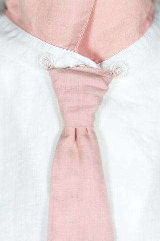 Linen Blouse – 100 % Leinen | Ansteck-Krawatte | Business‑tauglich