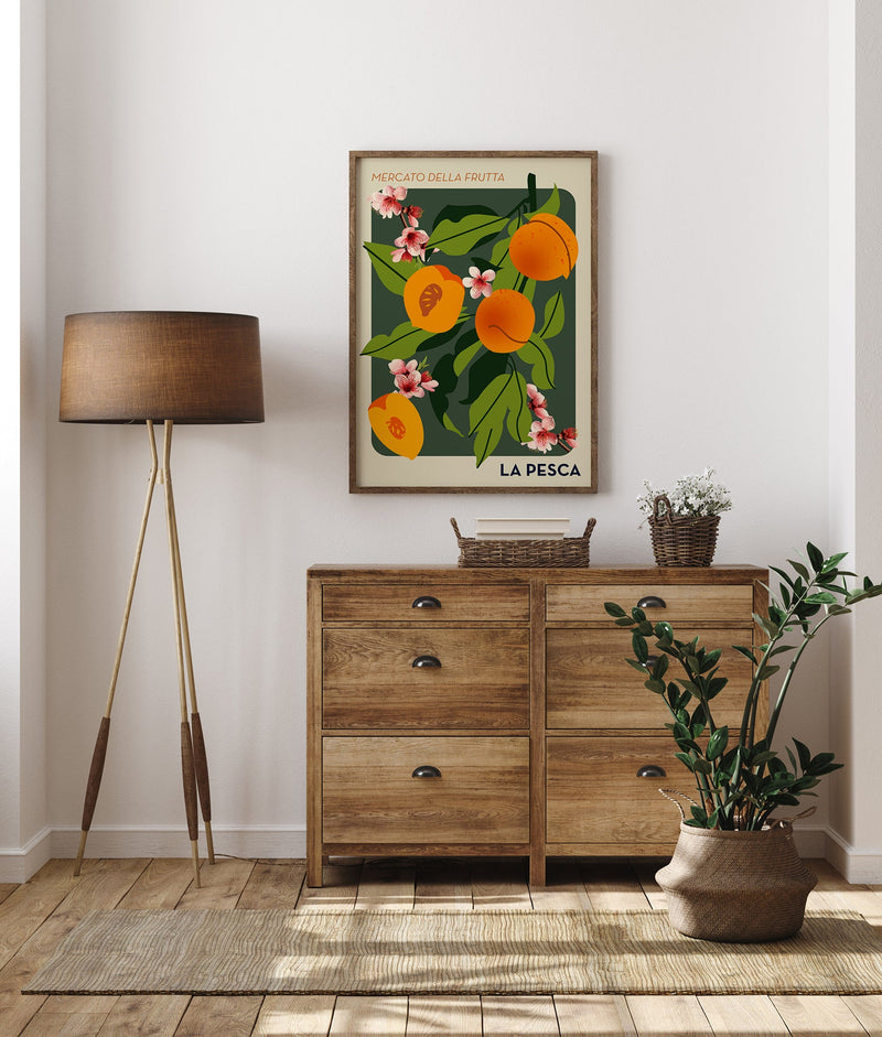 La Pesca Fruit Market Art Poster – Farbstark, Marktszene, Wanddeko — Ansicht 2