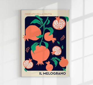 Il Melograno – Fruit Market Dark Blue Art Poster | UV-beständig | Mediterraner Kunstdruck aus Berlin