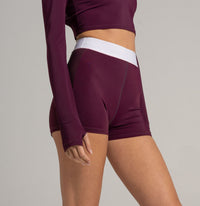 Maui Shorts Aubergine – Island Glam Swimwear with UV Protection — Ansicht 2