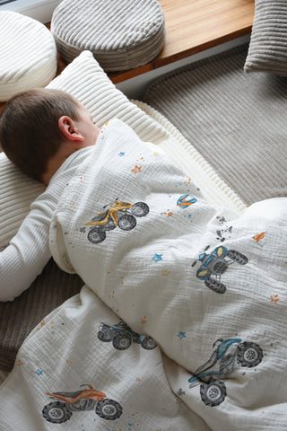 Kinderbettwäsche „Quads“ – OEKO‑Tex Baumwolle | Musselin/Satin | Handgefertigt