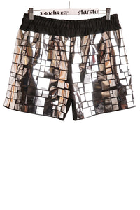 Mosaic Allover Shorts Mirror Foil – Unisex Sweatshorts with Reflective Mosaic Print — Ansicht 3